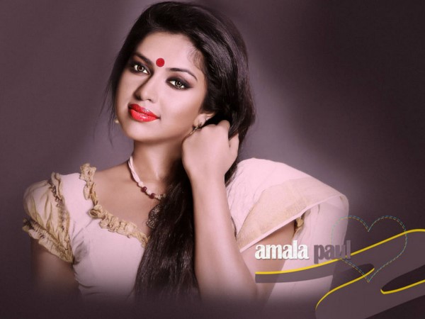 తప్పించబోతున్నారు