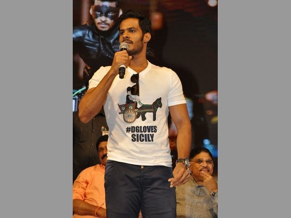 తెర వెనక