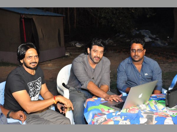 వీళ్ళంతా ఉనారు: