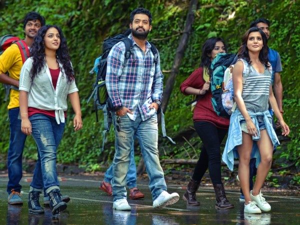 తొలి టికెట్