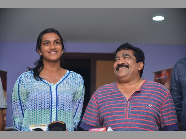అదిరే పార్టీ