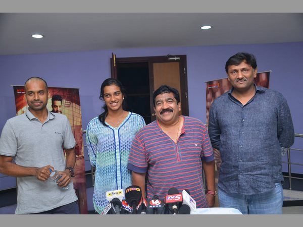 అన్ని కలిసి వస్తేనే కదా..