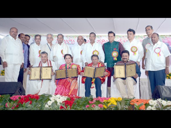 భాషా అల్ప సంఖ్యాకులుగా ఉన్న తెలుగు ప్రయోజనాలను పరిరక్షించాలి