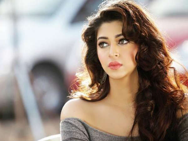 మొదటి రెండూ డిజాస్టర్స్