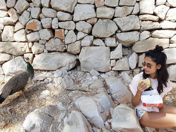 చిన్న వయస్సులోనే మొదలెట్టింది కానీ..