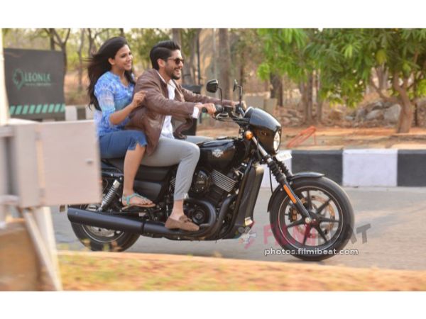మనల్ని మనం చూసుకున్నట్లే