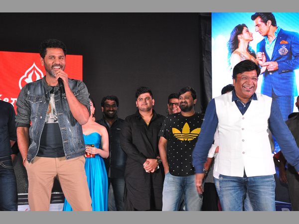 తమన్నా నట విశ్వరూపం