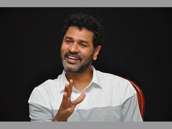 చాలా కష్టం, దర్శకుడు ఇంకెప్పుడూ చేయనన్నాడు