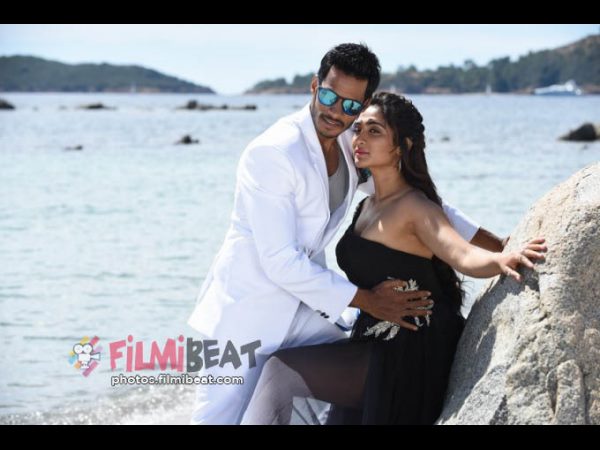 ఇక్కడా రాజీపడలేదు