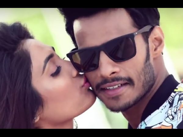 తెర వెనక, ముందు