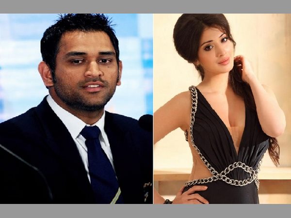 తెరపైకి లక్ష్మిరాయ్