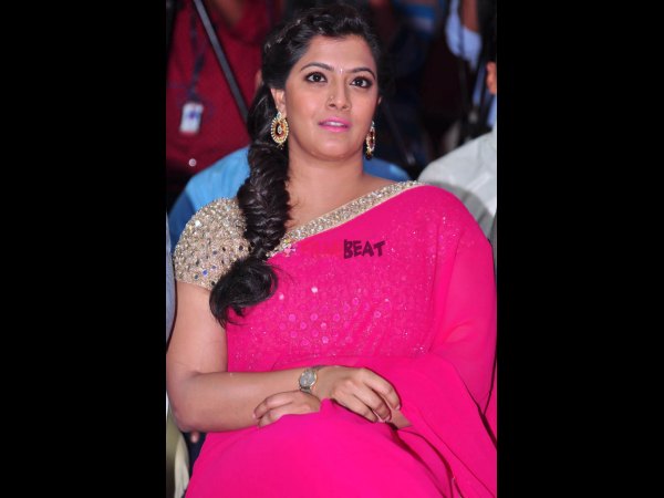 విశాల్ దెబ్బకు స్ట్రోక్