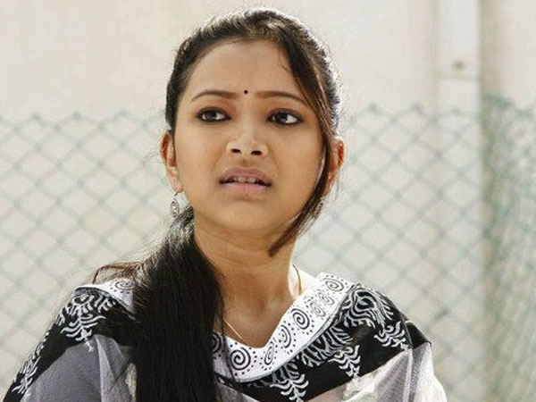 ఇప్పుడు బేబీ ప్యాట్ పోతోంది