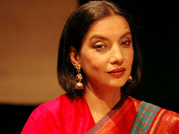 Shabana Azmi slams CM Fadnavis for buying 'patriotism for 5 cr' Shabana Azmi slams CM Fadnavis for buying 'patriotism for 5 cr'