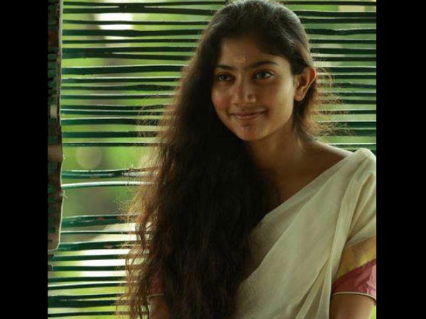 మొదట వద్దన్నపాత్రనే