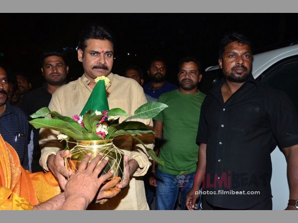 లక్షసార్లు చిరంజీవితో..