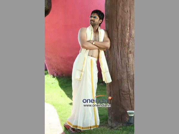 కీర్తి రెడ్డి గురించి సుమంత్ స్పందిస్తూ..