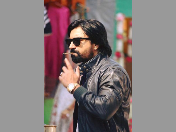 వాట్సప్ లో టచ్ లో