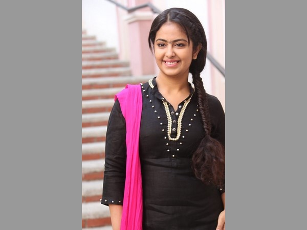 ఎక్కడికి పోతావు చిన్నవాడా: