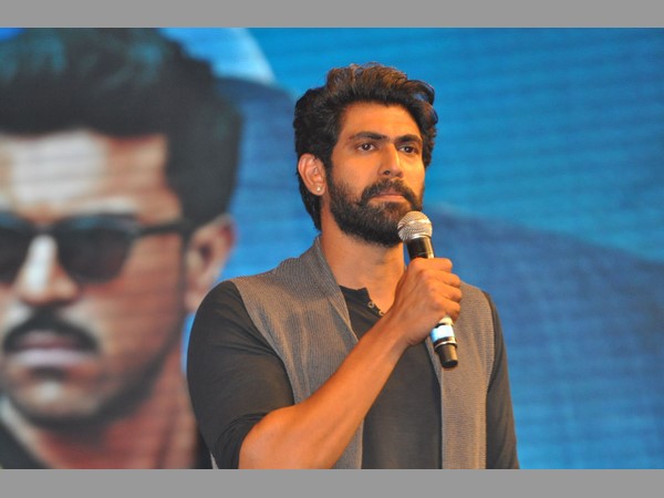 ఆ రోజుల్లో కలిసి తిరిగేవాళ్లం...