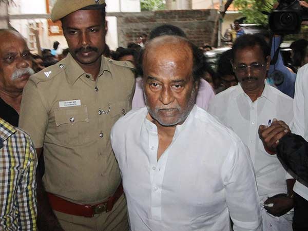 నటిగా, రాజకీయంగానూ