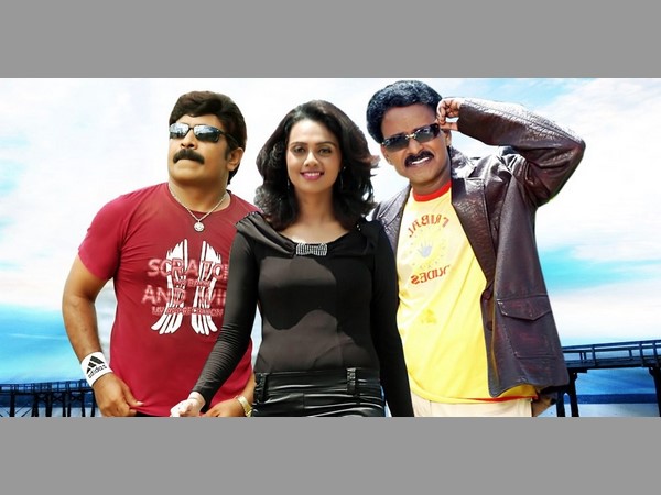 చాలామంది అమ్మాయిలతో: