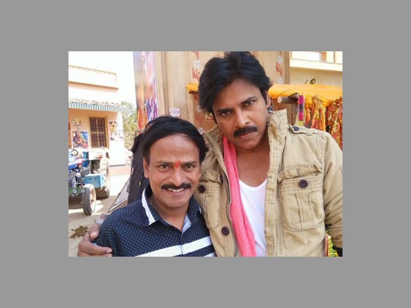 తినడానికి టైం లేకుండా పని: