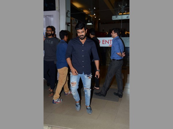 నిన్న చెర్రీ ఫేస్