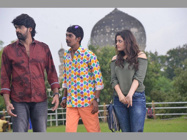 స్క్రీన్ ప్లే మాత్రం పెద్ద మైనస్: