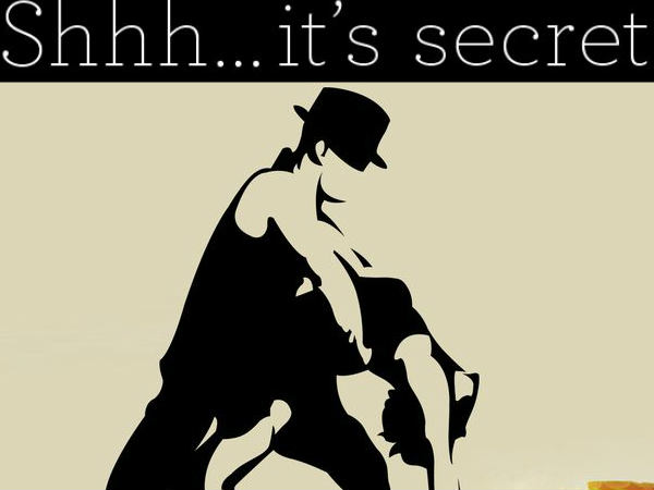 Hrithik goes for a hush-hush holiday with special someone? Hrithik goes for a hush-hush holiday with special someone?