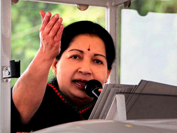 Jayalalitha's Remunaration When she was enterd in to filim industry was 3000 Jayalalitha's Remunaration When she was enterd in to filim industry was 3000