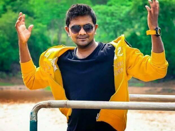 Tv Artist Venkat 'miraculously' escapes unhurt in US road accident Tv Artist Venkat 'miraculously' escapes unhurt in US road accident