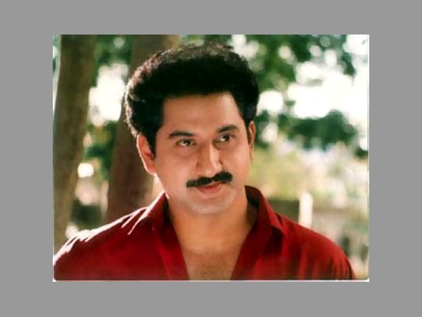 ద్వితీయ స్థాయి హీరోగా:
