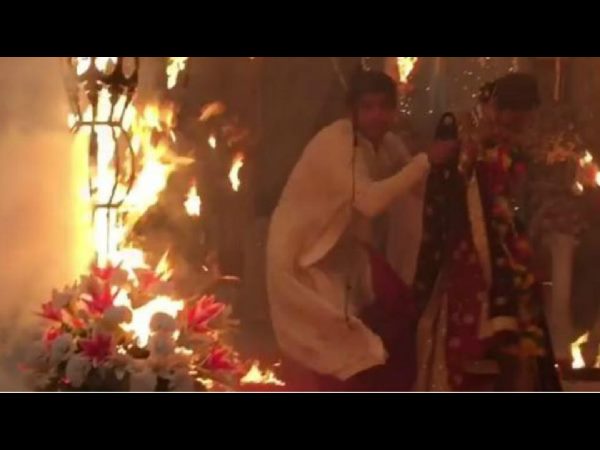 Kushal Tandon saves Jennifer Winget from fire on Beyhadh sets Kushal Tandon saves Jennifer Winget from fire on Beyhadh sets