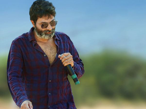 5 Crores House Set for Pawan kalyan and Trivikram Film 5 Crores House Set for Pawan kalyan and Trivikram Film
