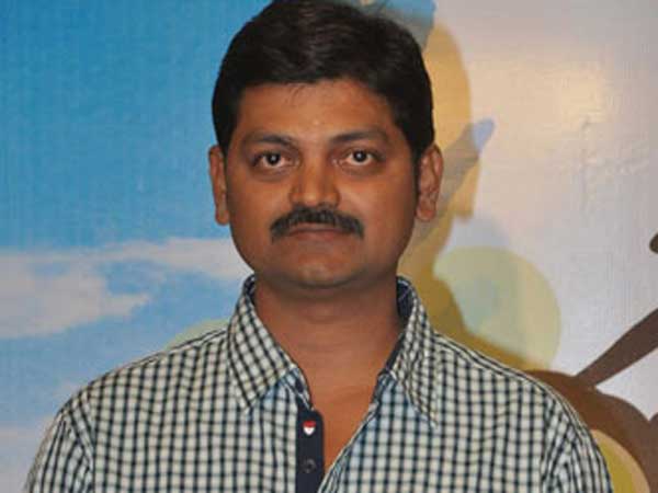 Gunde Jaari Gallanthayyinde Director Vijay Kumar Konda Attacked By Mother In Law Gunde Jaari Gallanthayyinde Director Vijay Kumar Konda Attacked By Mother In Law