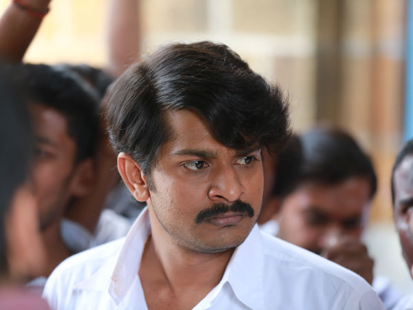 డబ్బు కావాల్సి వస్తే ముఖాన కొట్టేవాళ్లం..