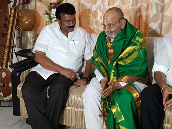 కళాతపస్విని కలిసిన మంత్రి తలసాని