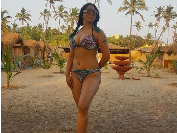 Singer Shows Off Her Bikiny Body In Latest Pictures Singer Shows Off Her Bikiny Body In Latest Pictures