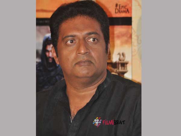 Attack On Prakash raj's home Attack On Prakash raj's home