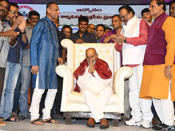 హీరో, హీరోయిన్ల జాడేది..