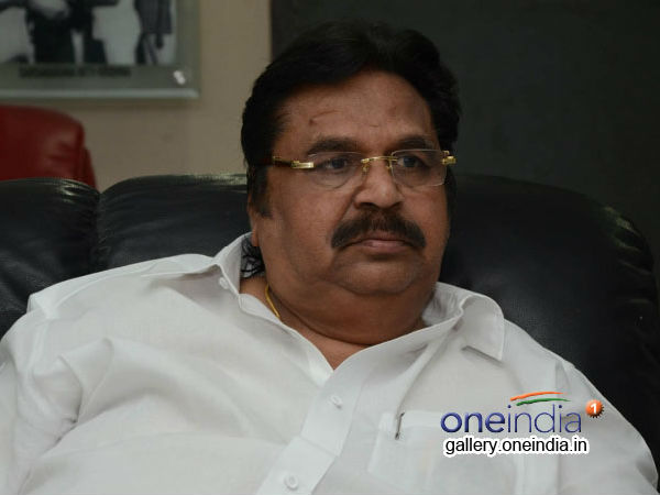 కృష్ణంరాజుతో..