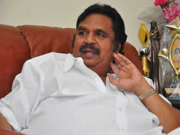 చిత్రపరిశ్రమకు తీరని లోటు : రామ్చరణ్