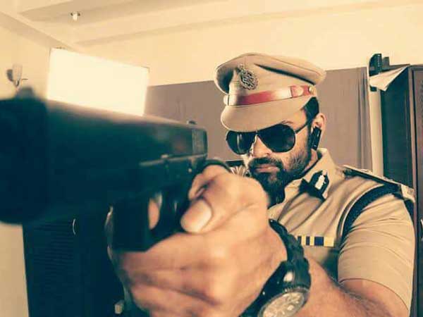 క్యారెక్టర్ ఉంటే చేస్తా