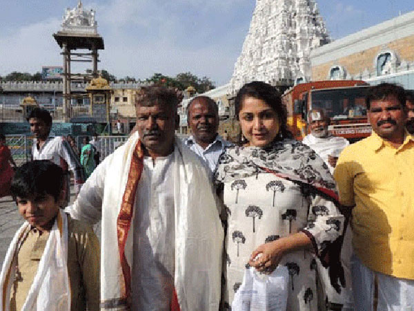 చాలామందికి చుక్కలు చూపించాను