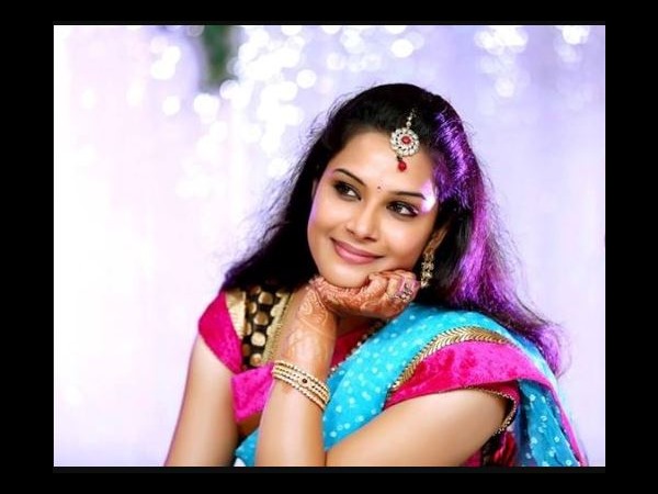 హరితేజ మరింత ఆశ్చర్యం