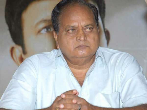 ఒకరి గురించి మాట్లాడటం తప్పు