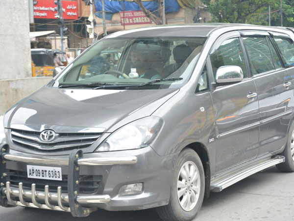 అధికారుల చిట్టాలో మరికొందరి పేర్లు