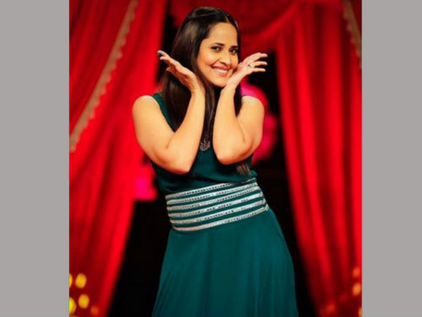 బిజీ బిజీగా అనసూయ