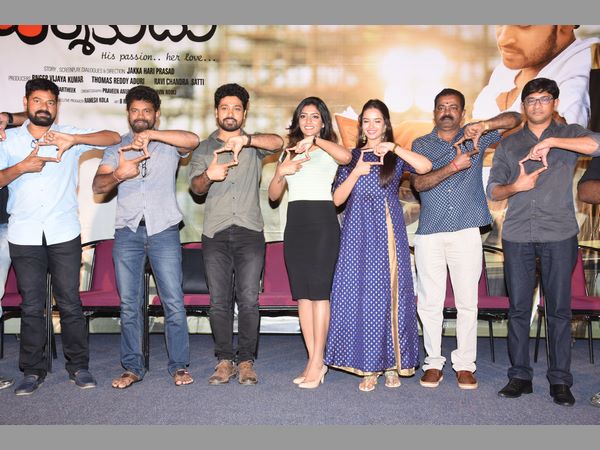 సుకుమార్ శైలిలో వినూత్నంగా